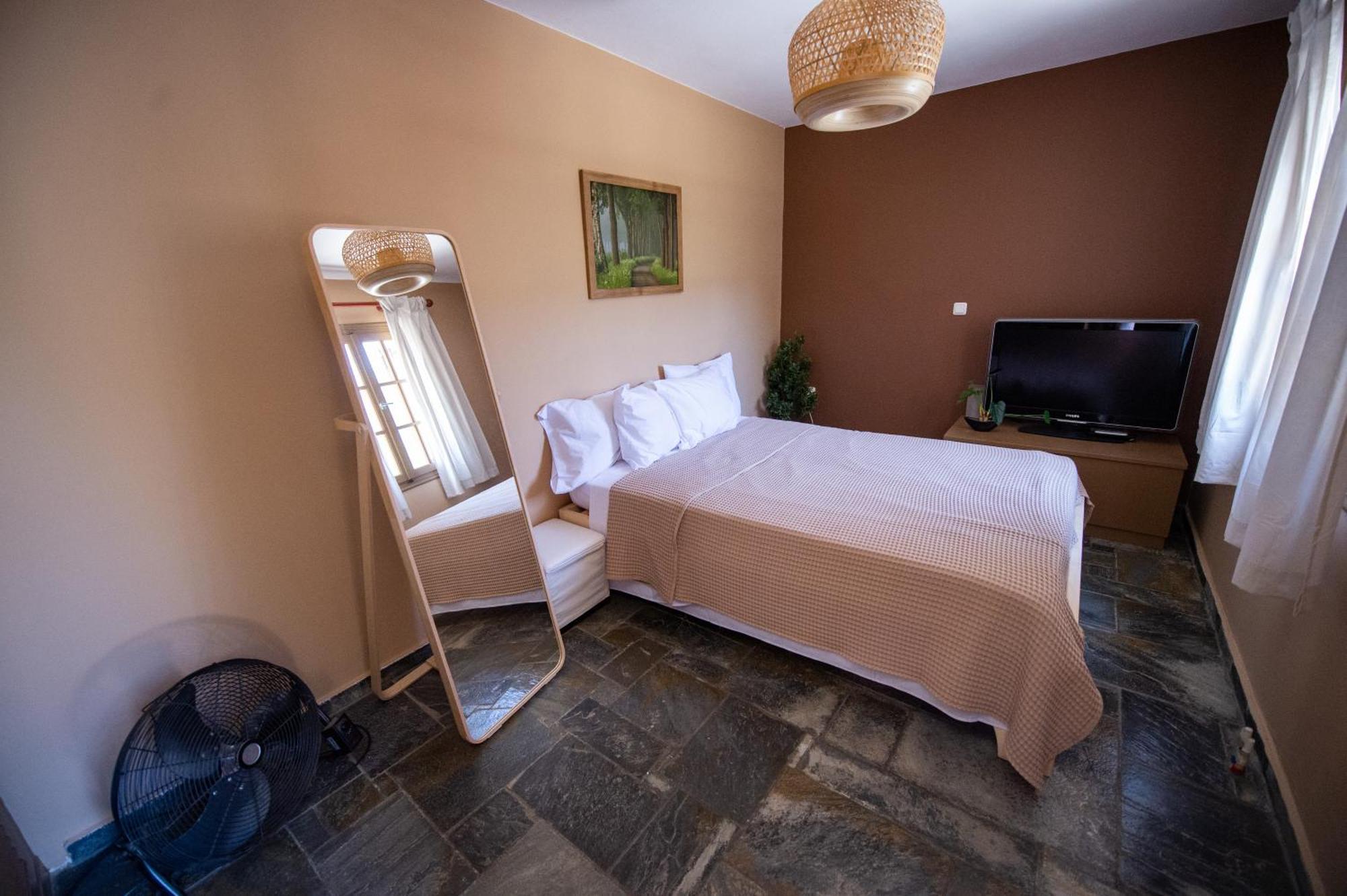 Getaway Andros Villa Kourelio Exterior photo